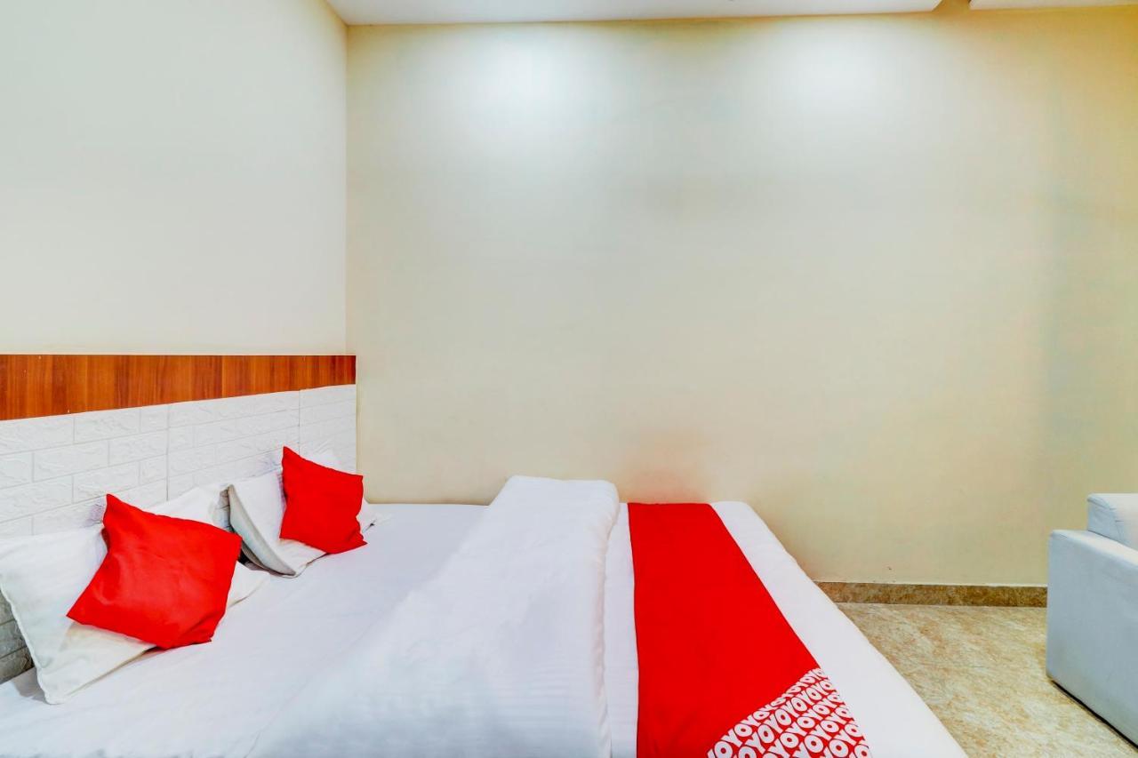 Oyo Flagship 73009 Hotel City Inn Dayal Bagh ภายนอก รูปภาพ