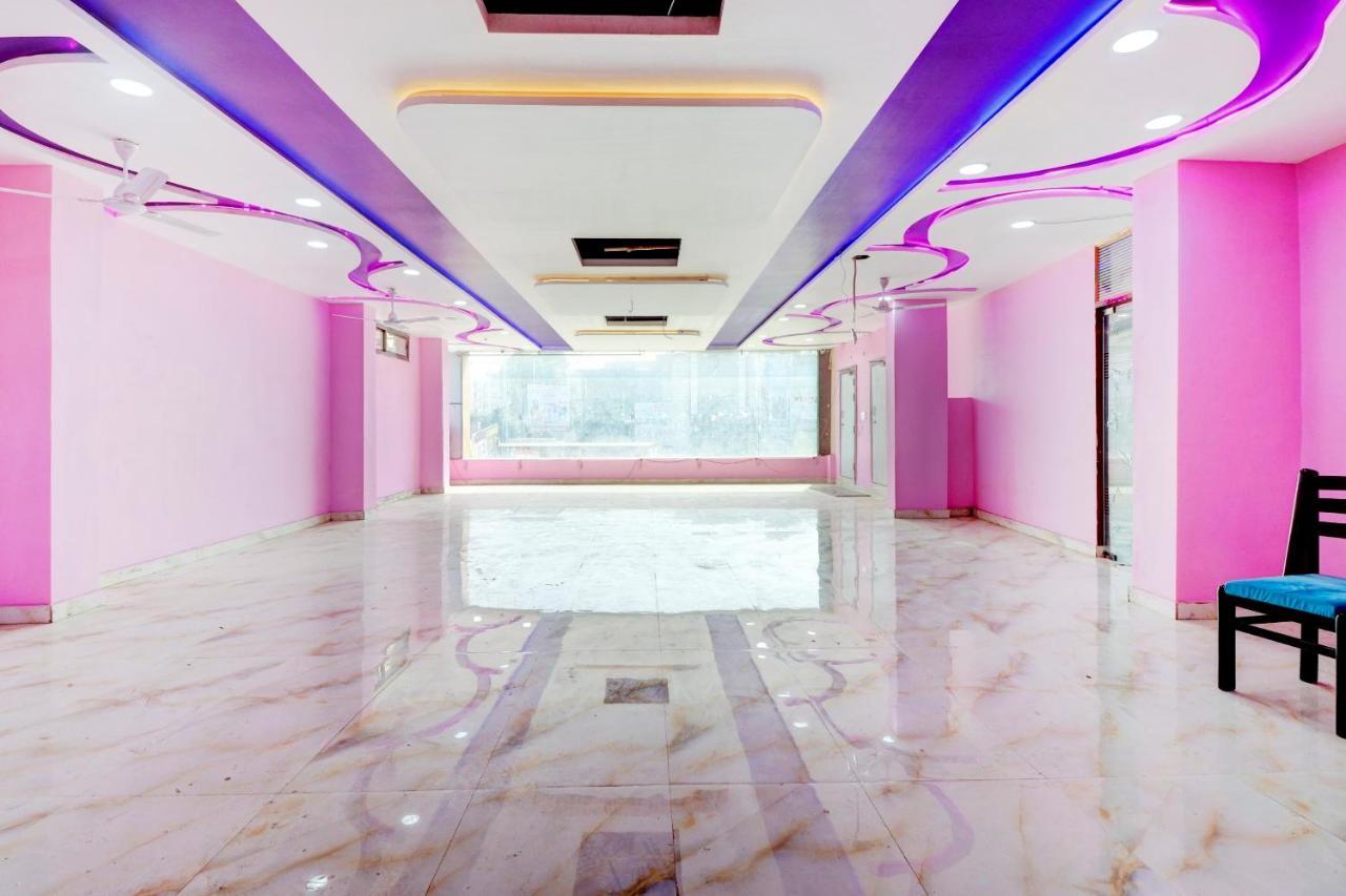 Oyo Flagship 73009 Hotel City Inn Dayal Bagh ภายนอก รูปภาพ
