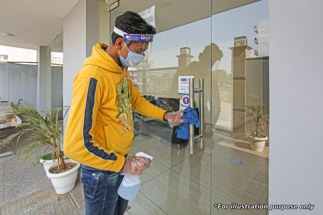 Oyo Flagship 73009 Hotel City Inn Dayal Bagh ภายนอก รูปภาพ